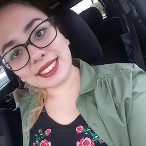 Meet your Posher, Zaida